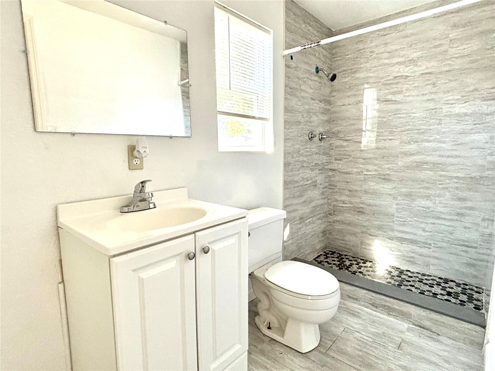 DELTONA LAKES UNIT 07 - Residential