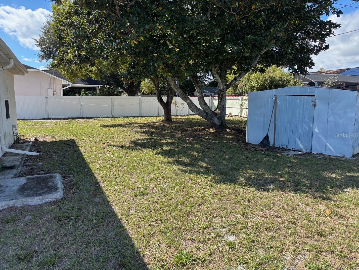 DELTONA LAKES UNIT 07 - Residential