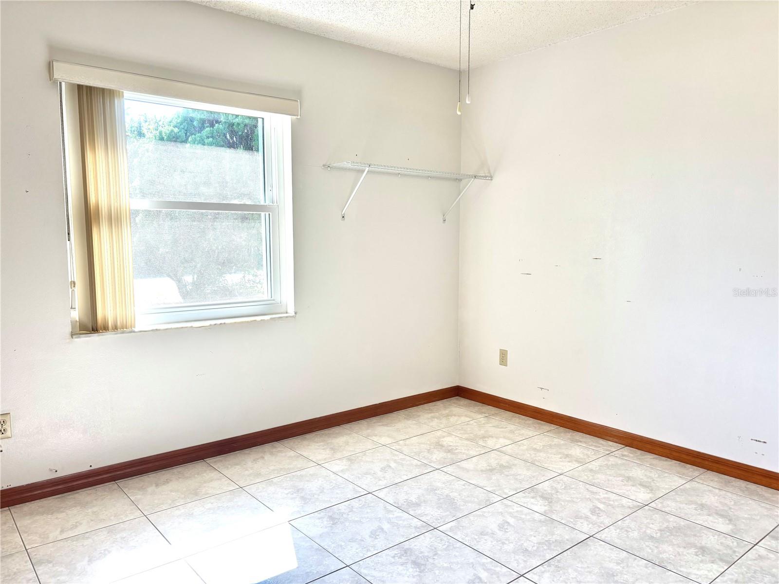 DELTONA LAKES UNIT 07 - Residential