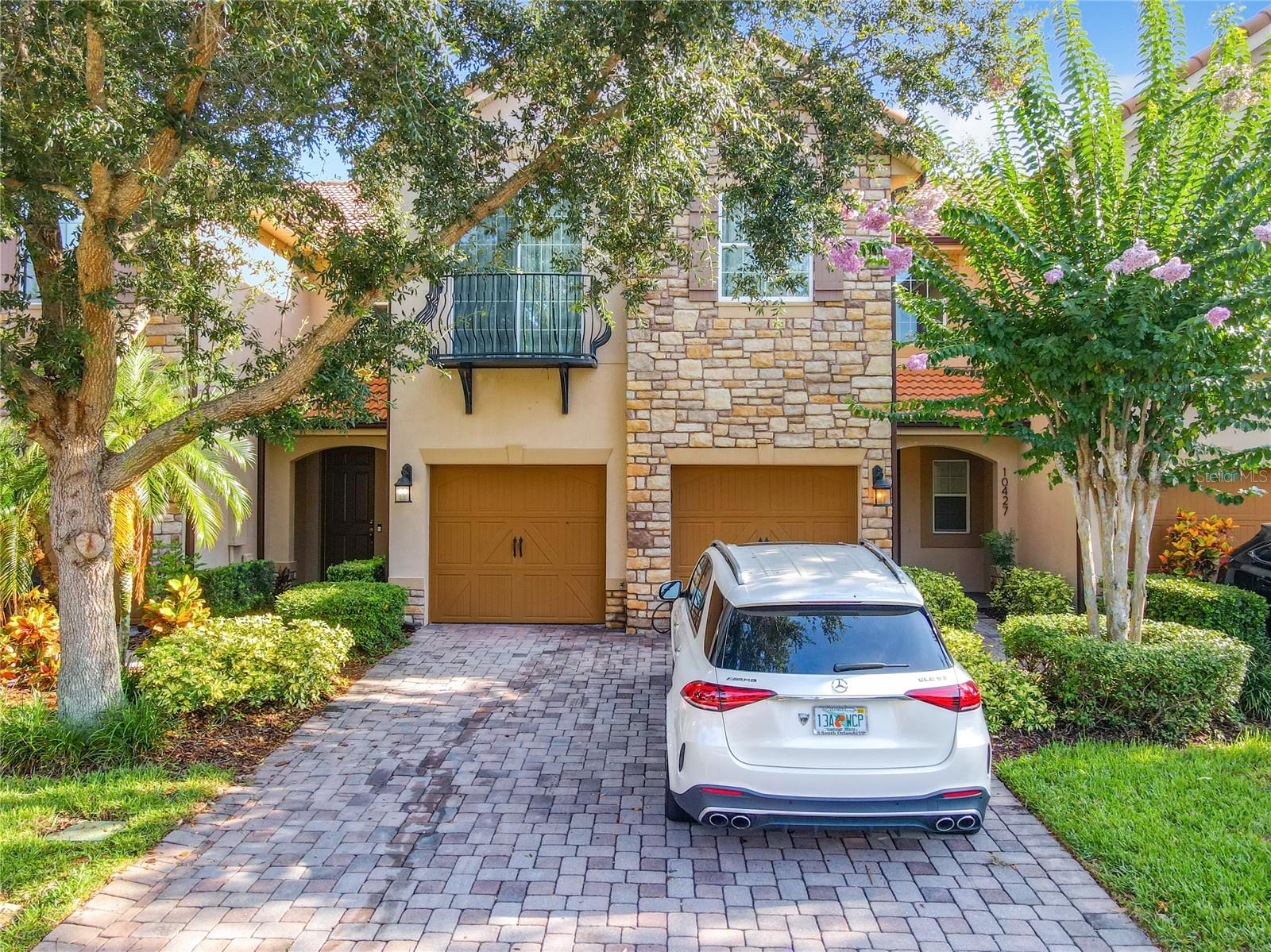 10427 BELFRY CIRCLE