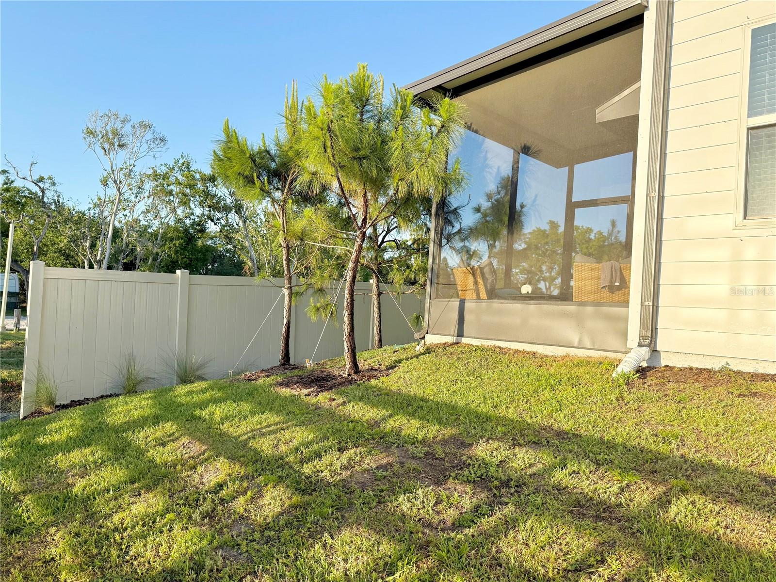 6214 BUCKET COURT