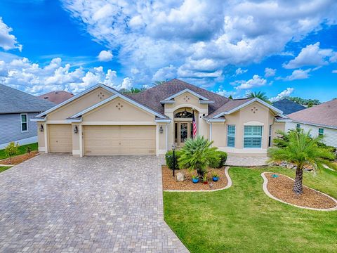 Photo of 2260 Barret Lane, The Villages, FL 32162 (MLS # G5102445)