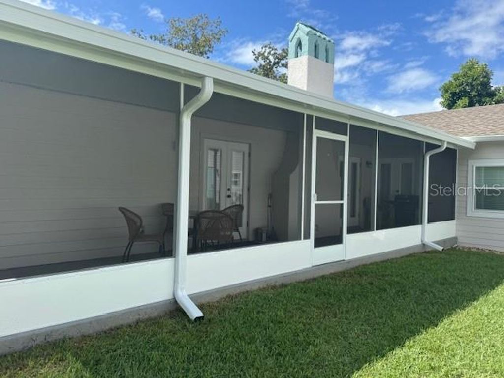 Photo of 1355 Lakeshore Drive, Mount Dora, FL 32757 (MLS # O6385332)