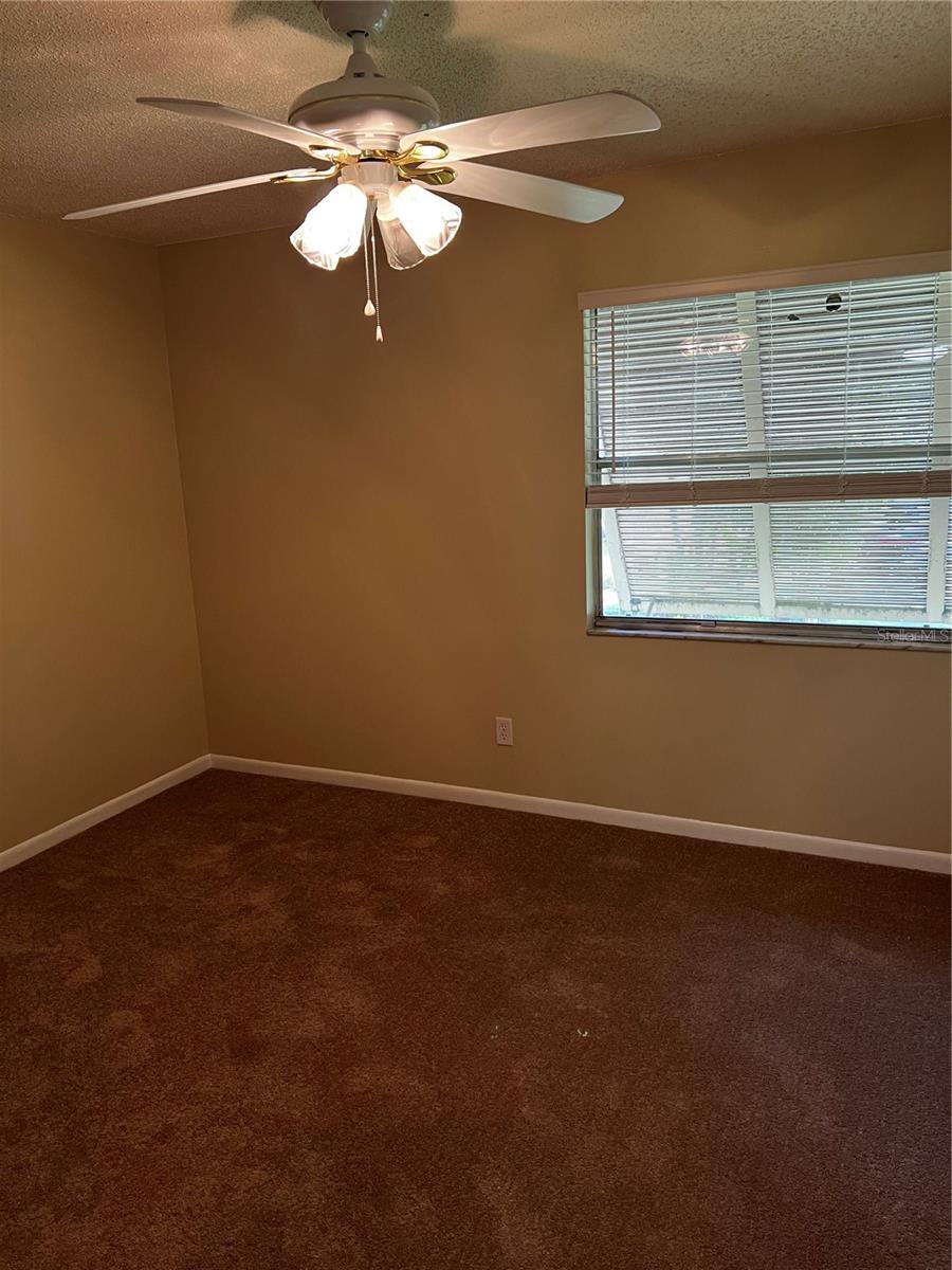 LAKESIDE CONDO APTS - Residential