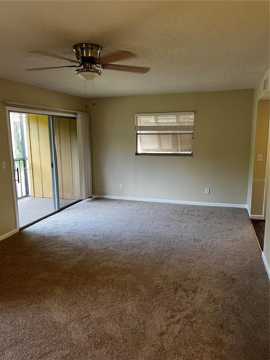 120 HIBISCUS WOODS COURT 11B