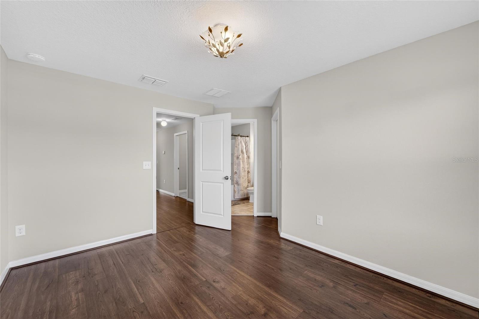 SUMMERFIELD CROSSINGS VILLAGE - Residential