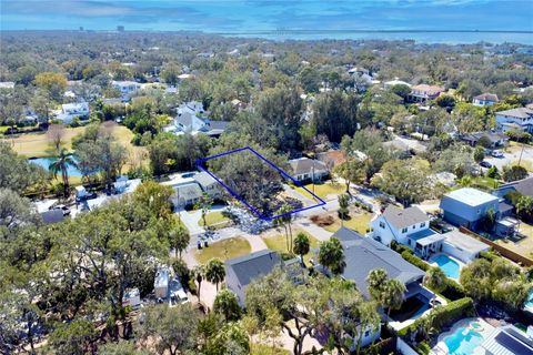 A home in TAMPA