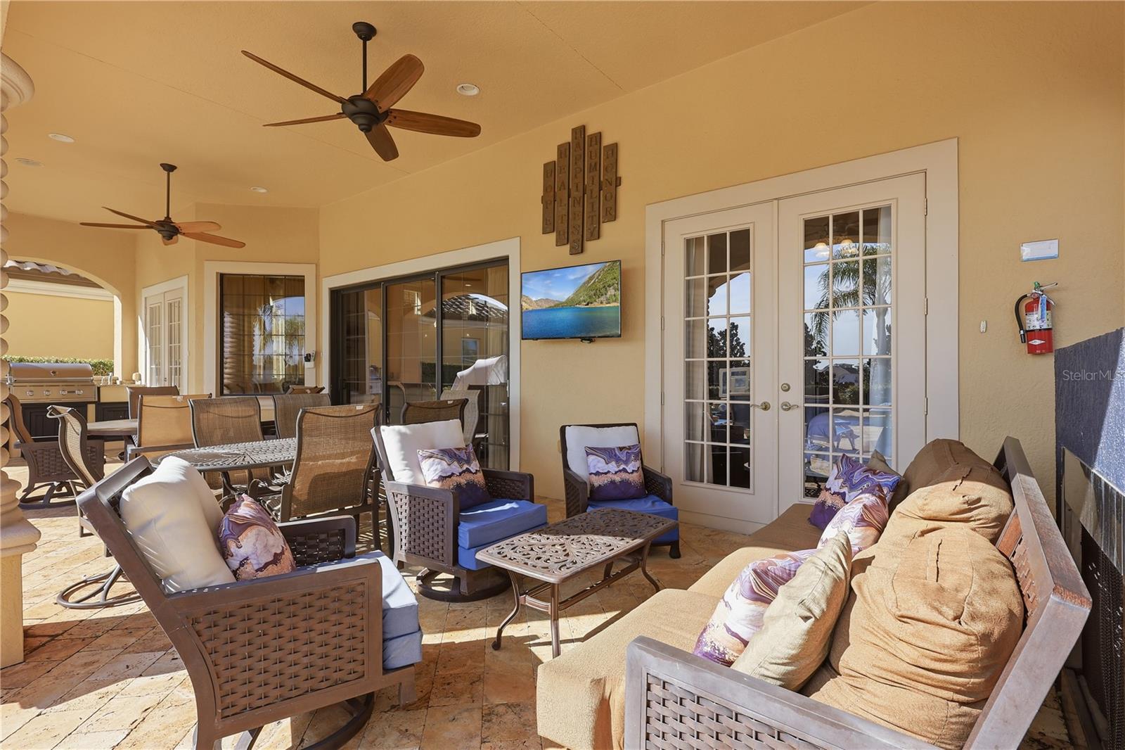 REUNION WEST VLGS NORTH - Residential