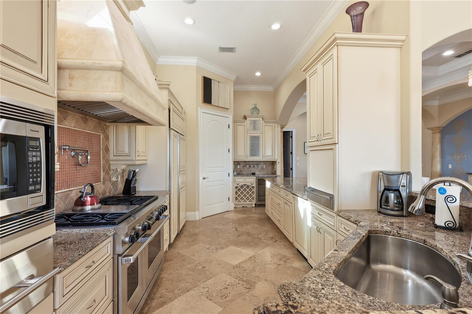 REUNION WEST VLGS NORTH - Residential