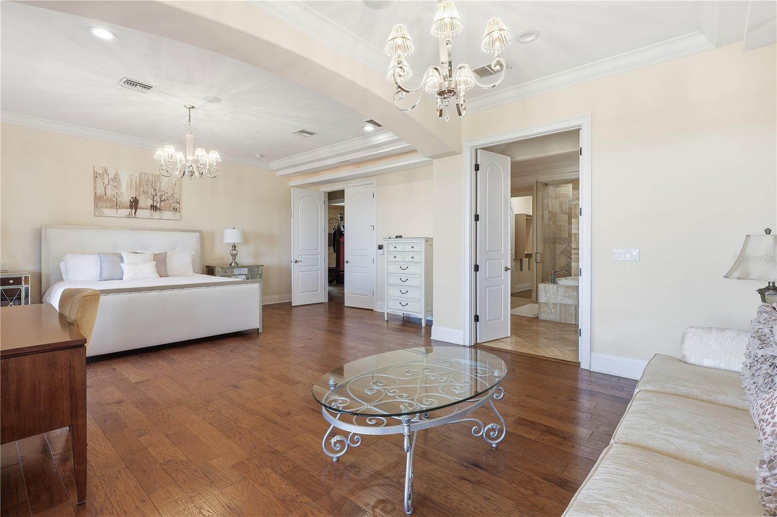 REUNION WEST VLGS NORTH - Residential