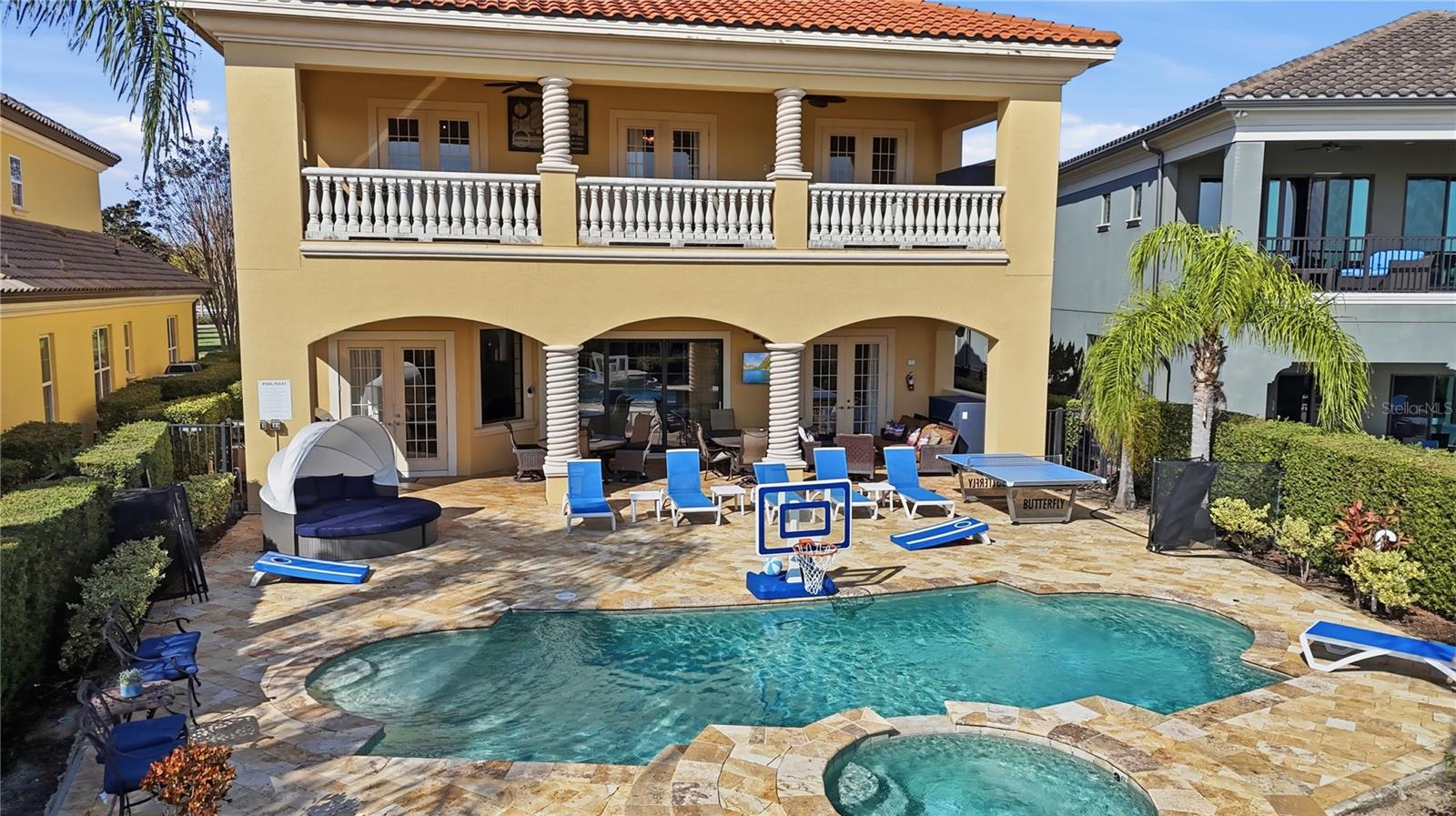 REUNION WEST VLGS NORTH - Residential