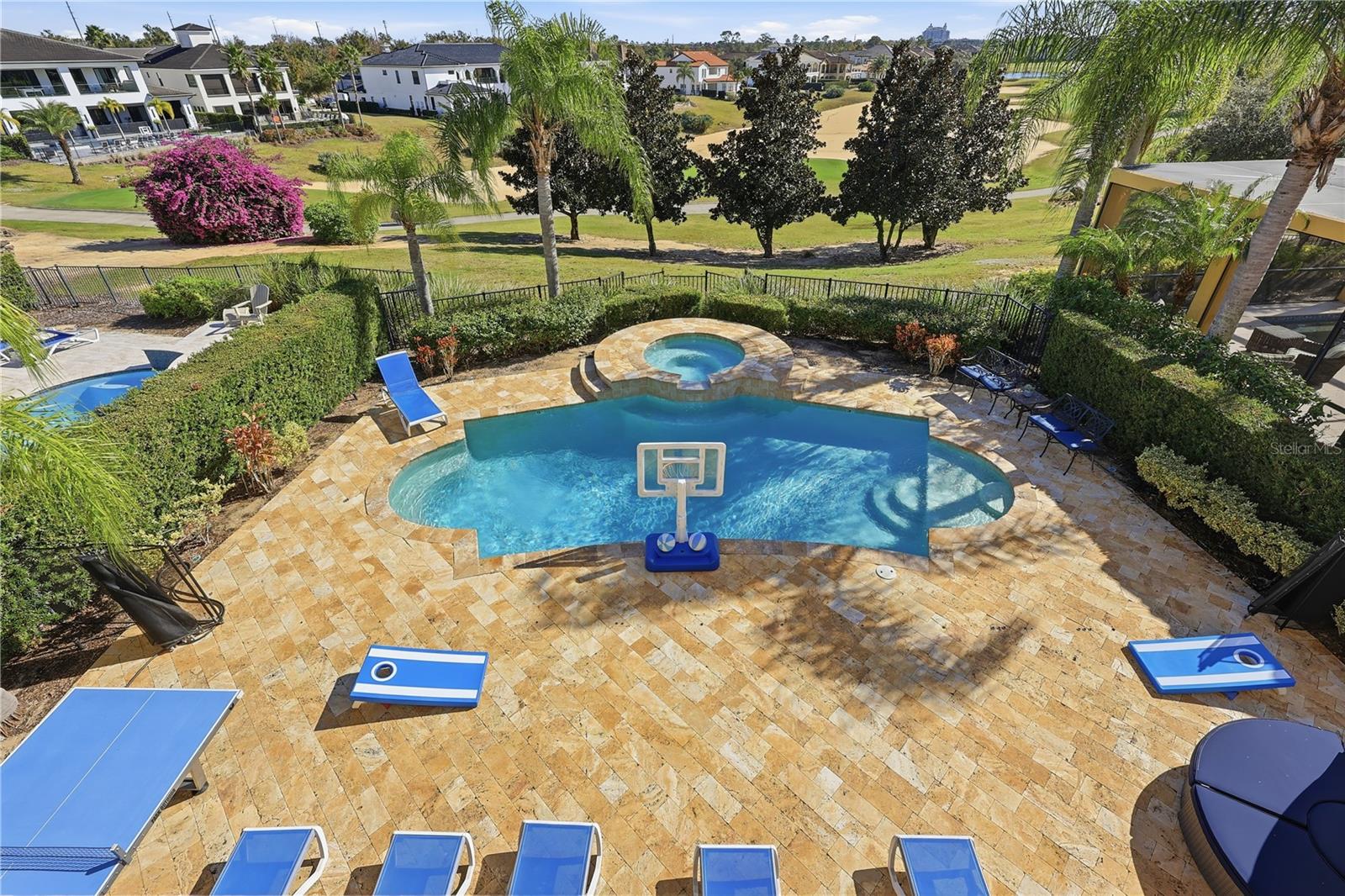 REUNION WEST VLGS NORTH - Residential