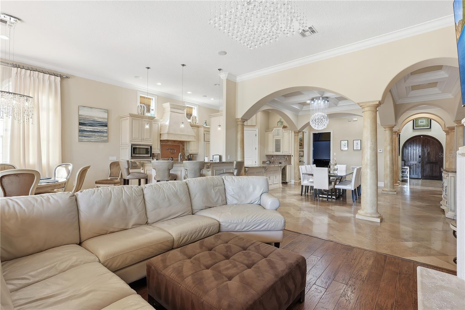 REUNION WEST VLGS NORTH - Residential