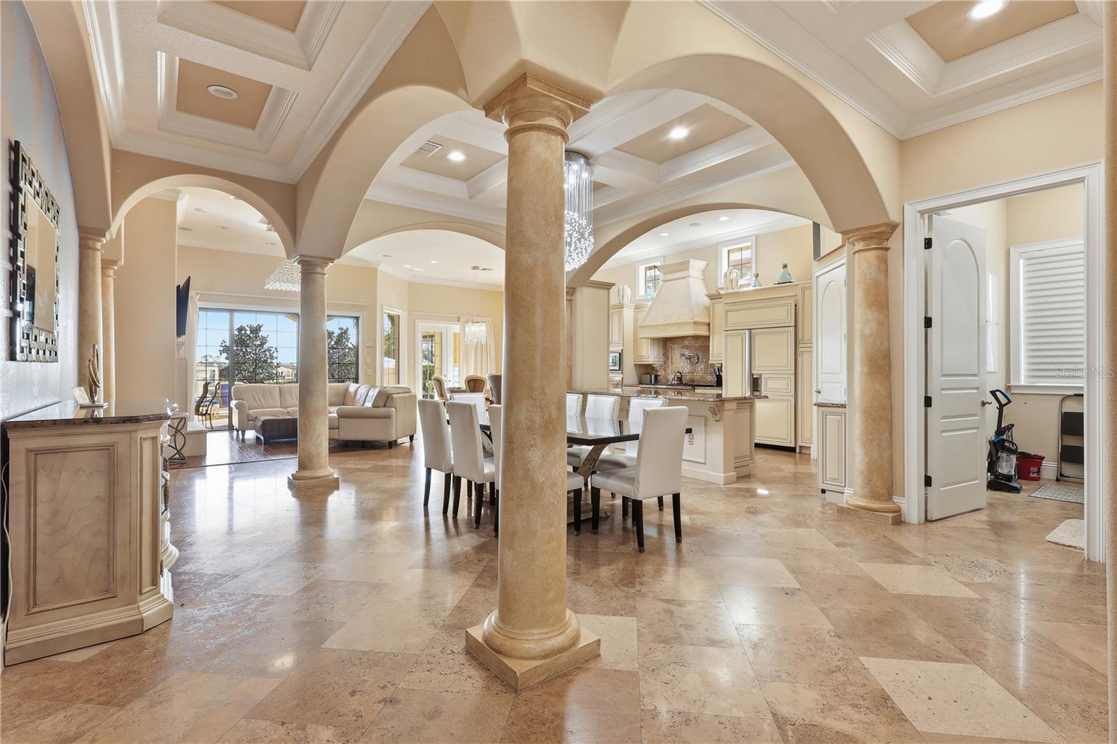 REUNION WEST VLGS NORTH - Residential