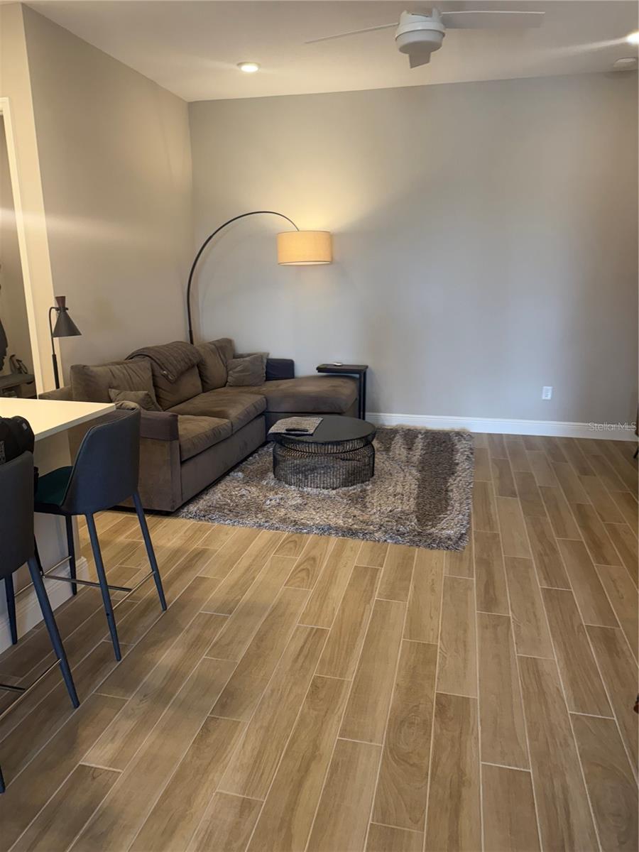 WESLYN PARK - Residential