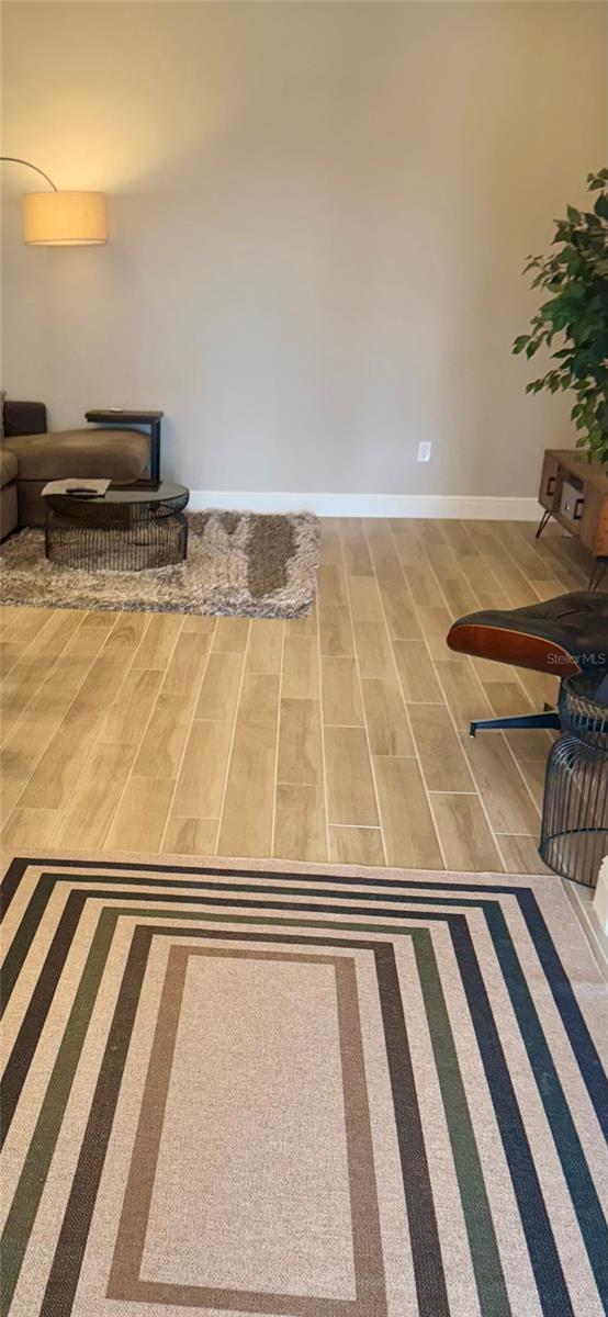 WESLYN PARK - Residential