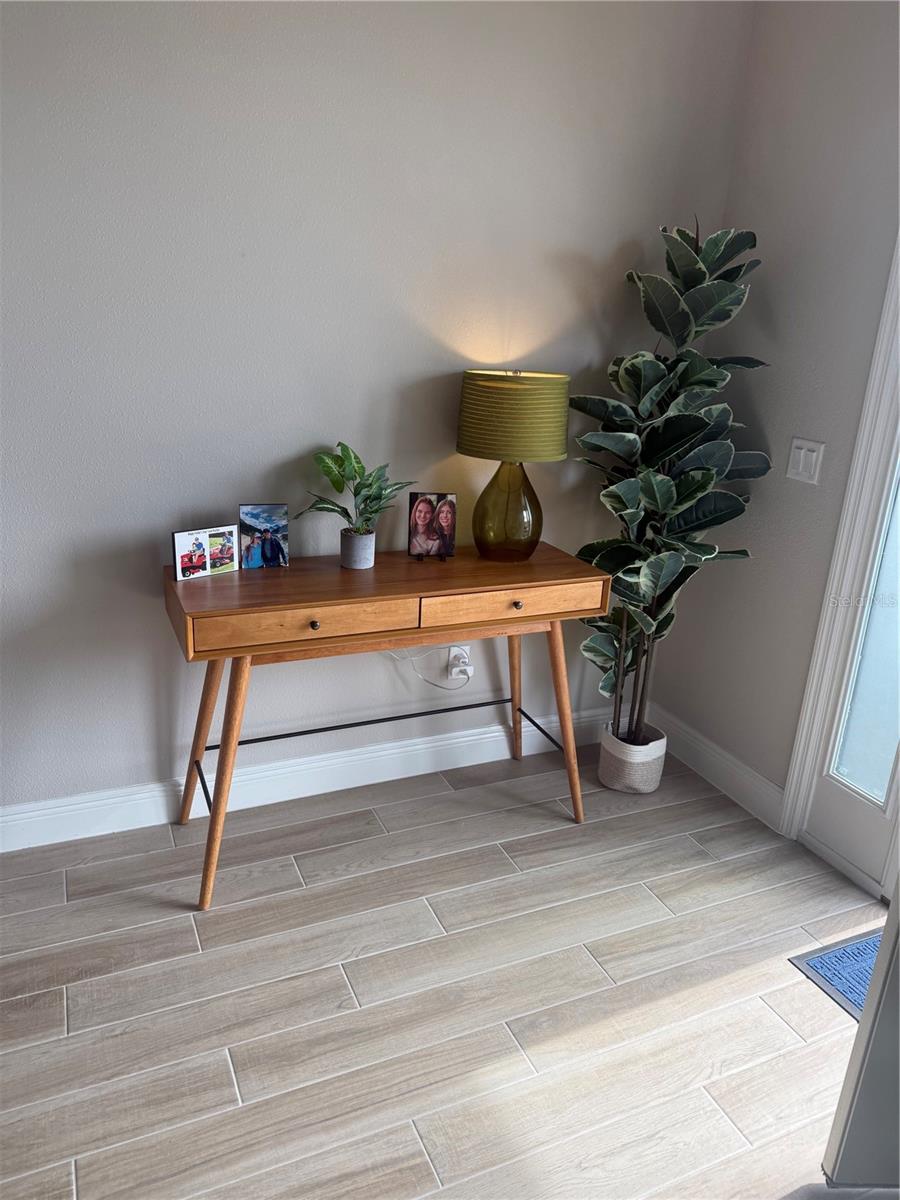 WESLYN PARK - Residential