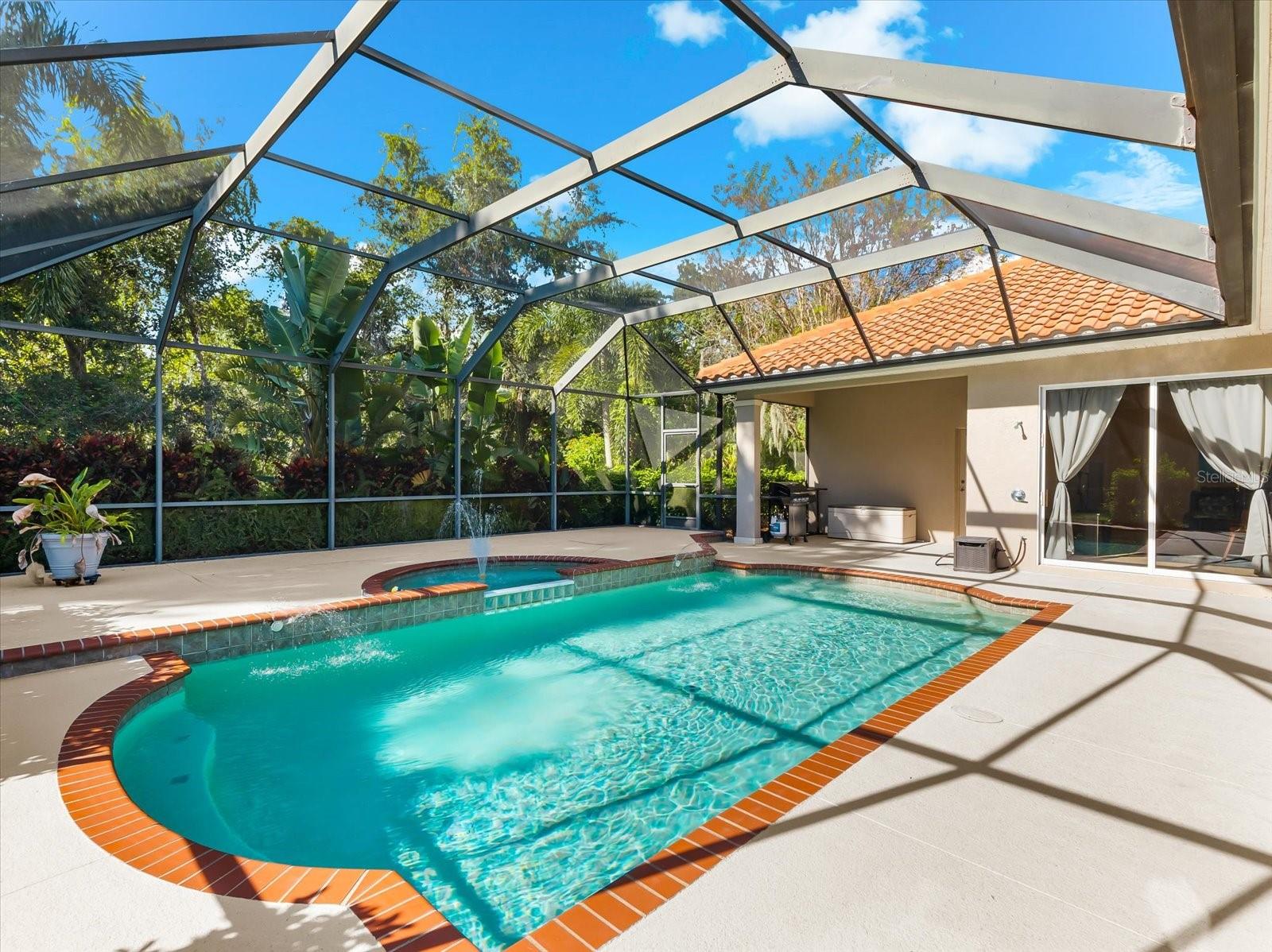 WATERLEFE - Residential