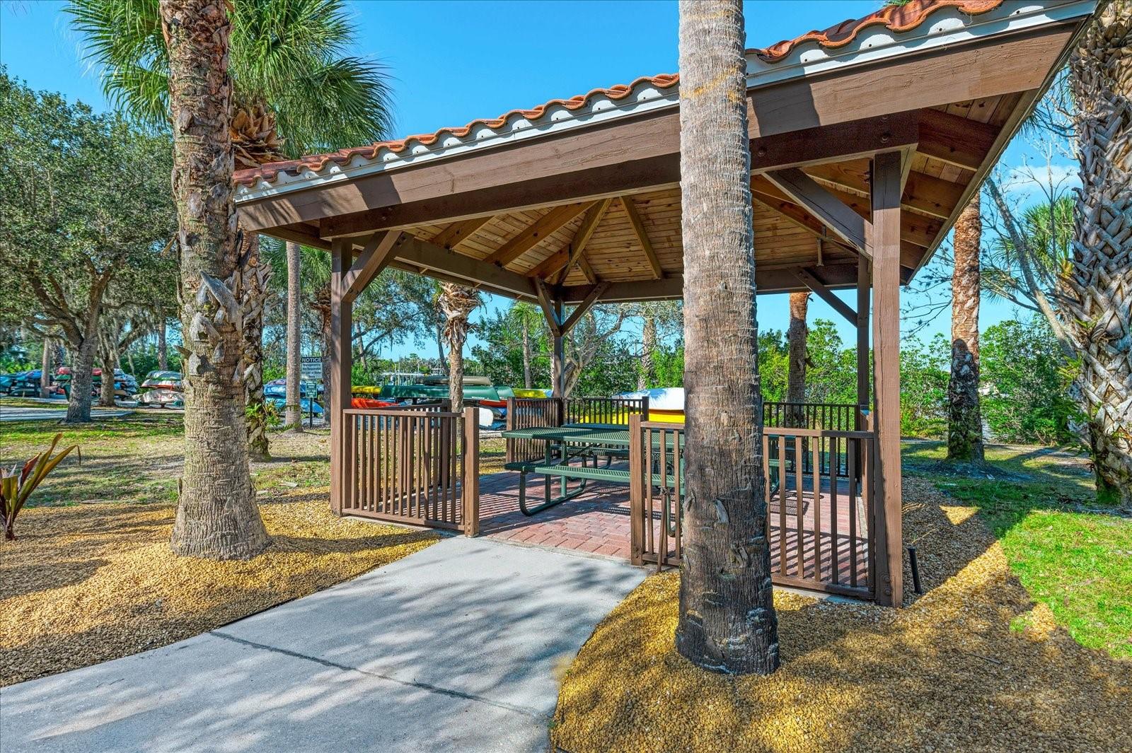 WATERLEFE - Residential