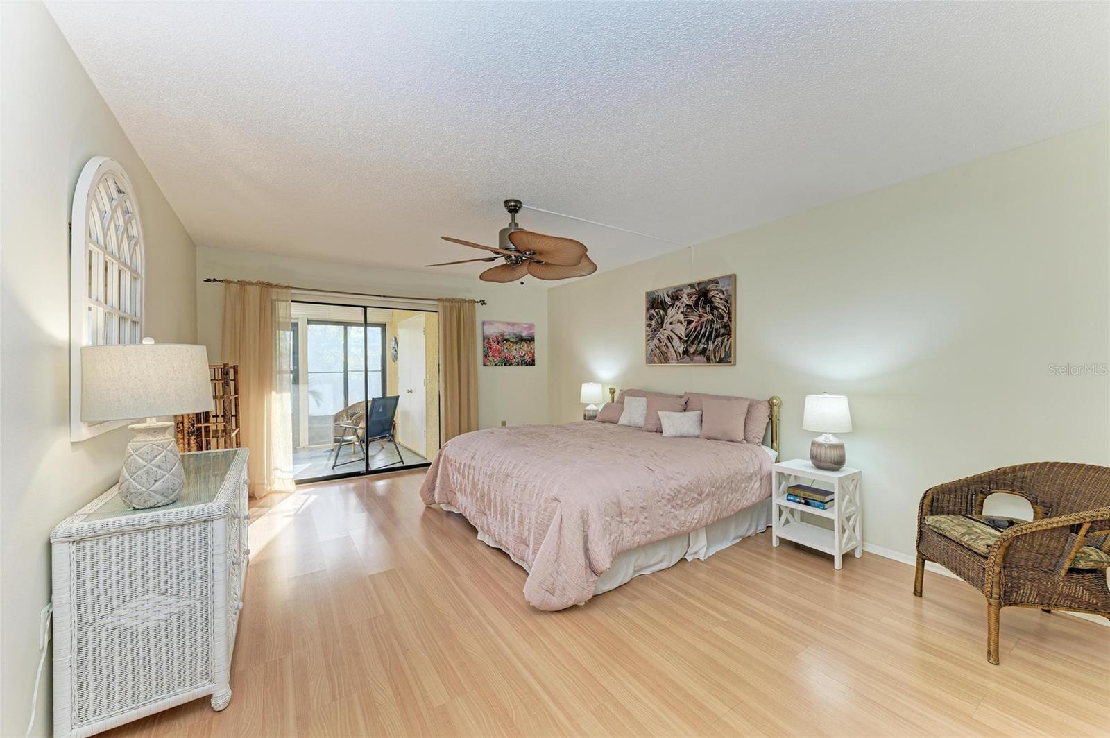 SPRING LAKES II - Residential