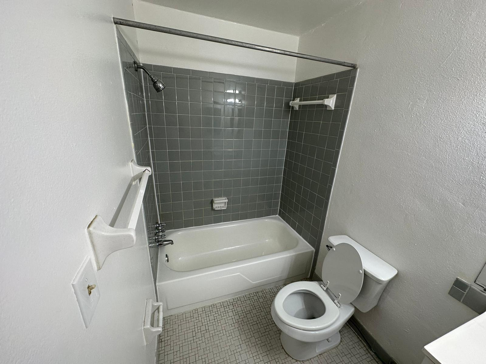 GREEN TEE VILLAGE - Residential