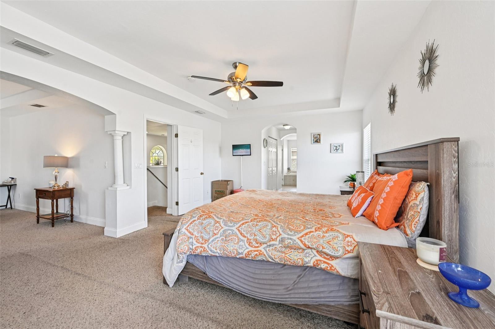 CRYSTAL LAKES - Residential