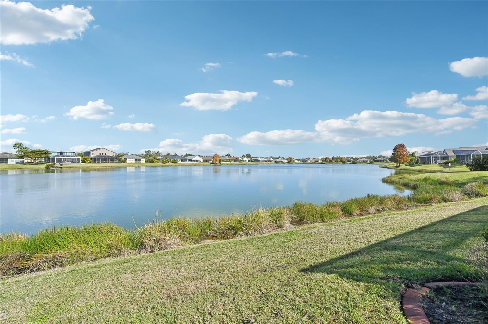 CRYSTAL LAKES - Residential