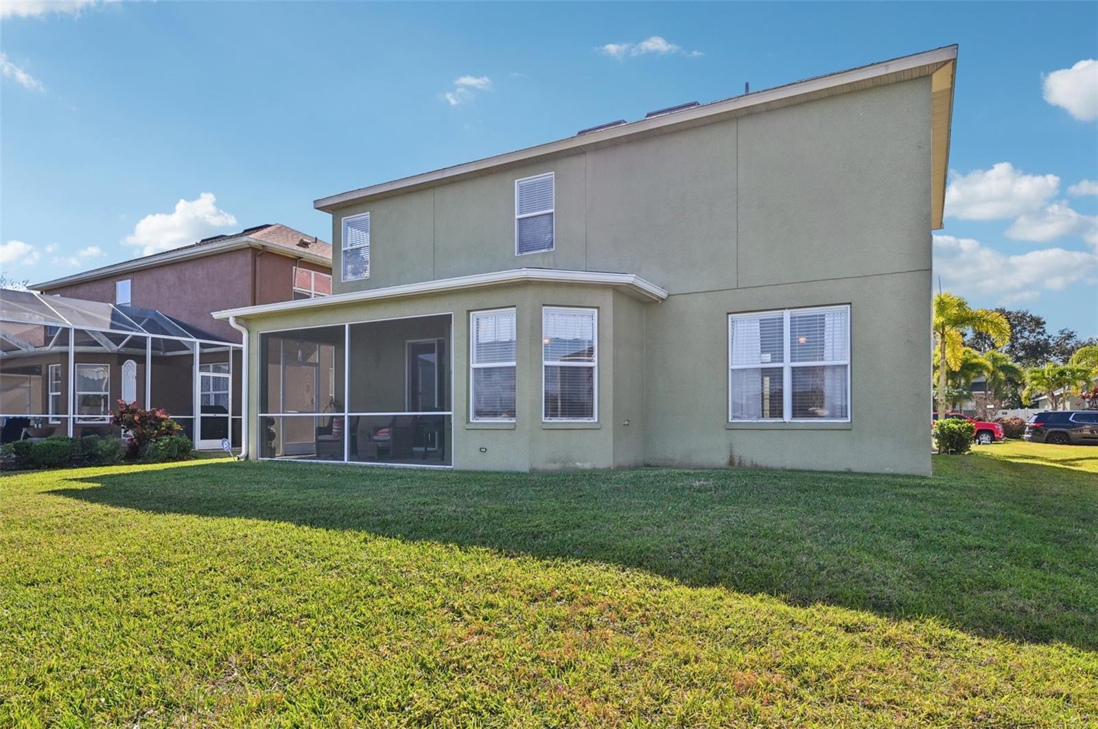 CRYSTAL LAKES - Residential