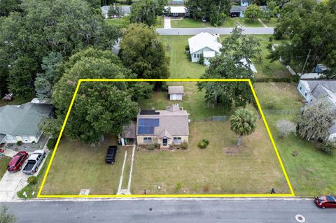 Tiny photo for 750 N Kentucky Avenue, Umatilla, FL 32784 (MLS # G5105985)