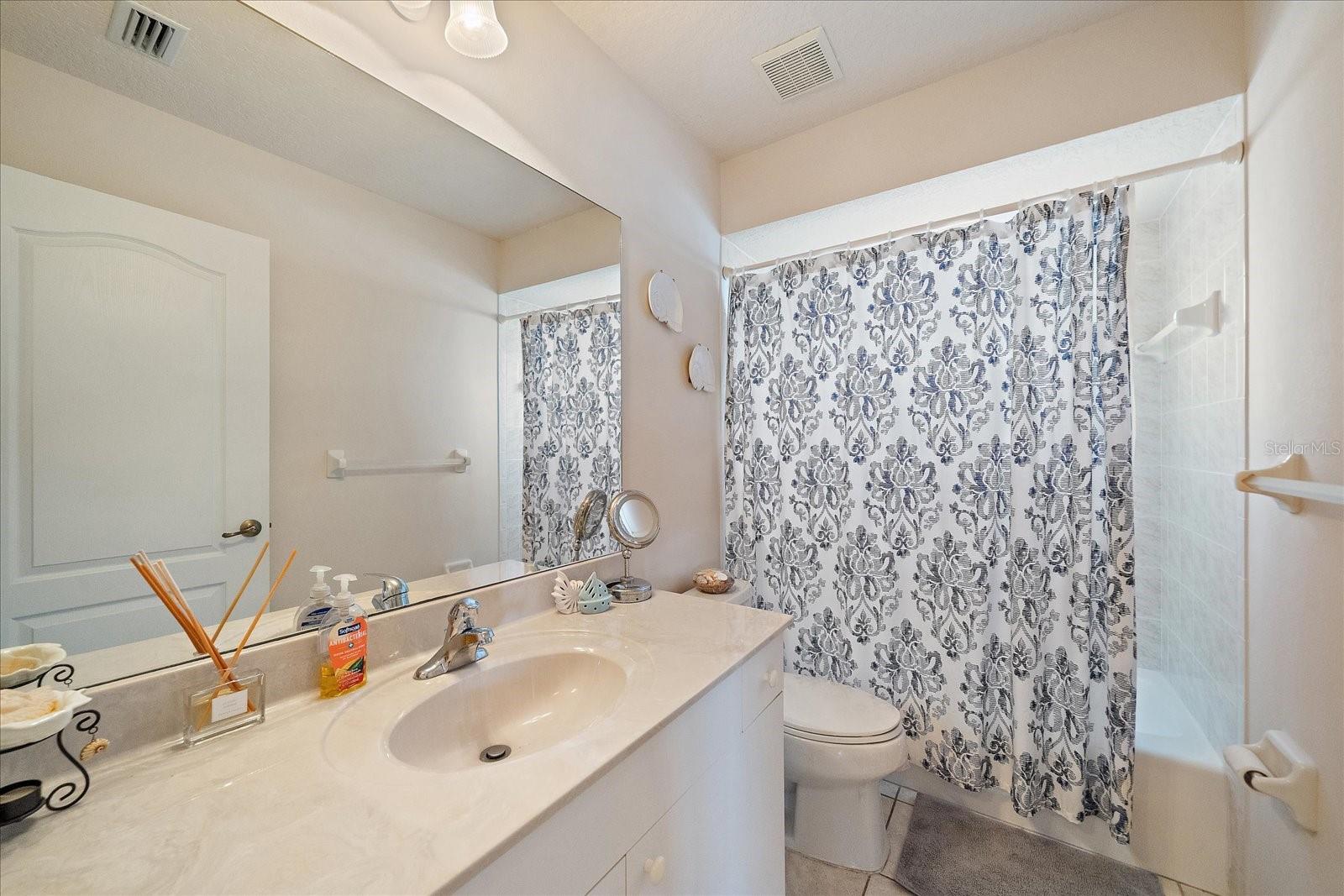 VENICE EAST 3RD ADD - Residential