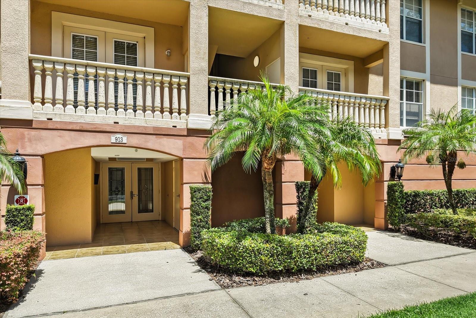 913 LOTUS VISTA DRIVE 101