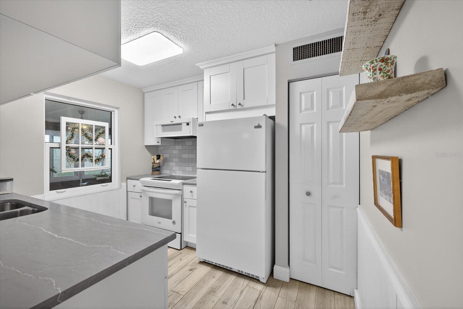 PIPERS GLEN - Residential