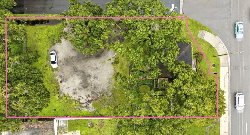 Photo of 10418 Bloomingdale Avenue, Riverview, FL 33578 (MLS # O6335213)