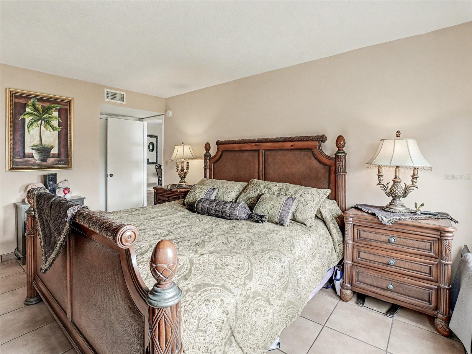 LAKE LOTUS CLUB 4 A CONDO - Residential