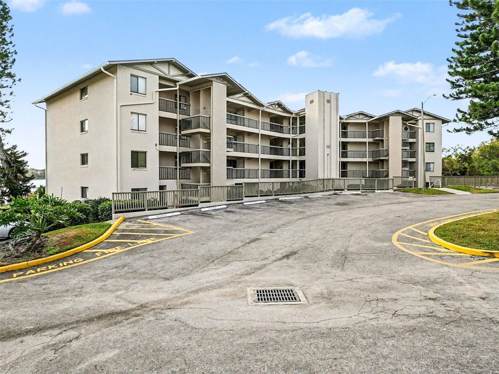Photo of 1052 Lotus Cove Court #733, Altamonte Springs, FL 32714 (MLS # O6371267)