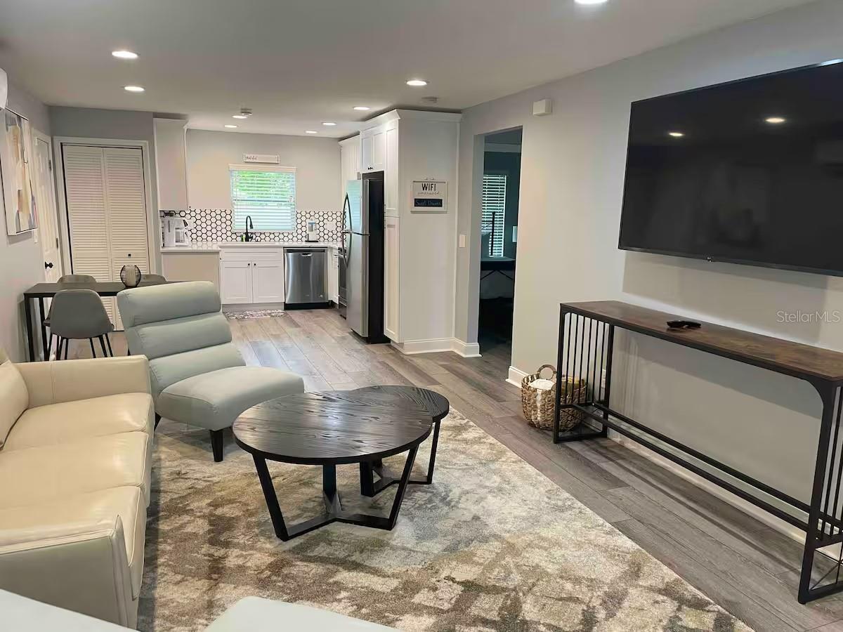 PICKRON SUB - Residential