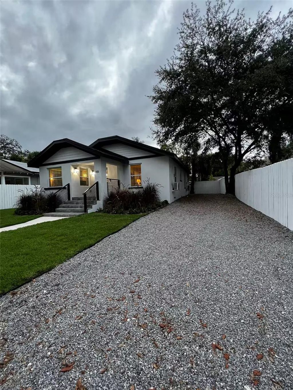 Photo of 205 W Emily Street, Tampa, FL 33603 (MLS # TB8482570)
