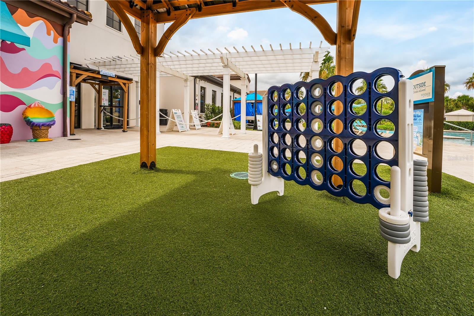 WINDSOR/WESTSIDE, WINDSOR AT WESTSIDE - Residential