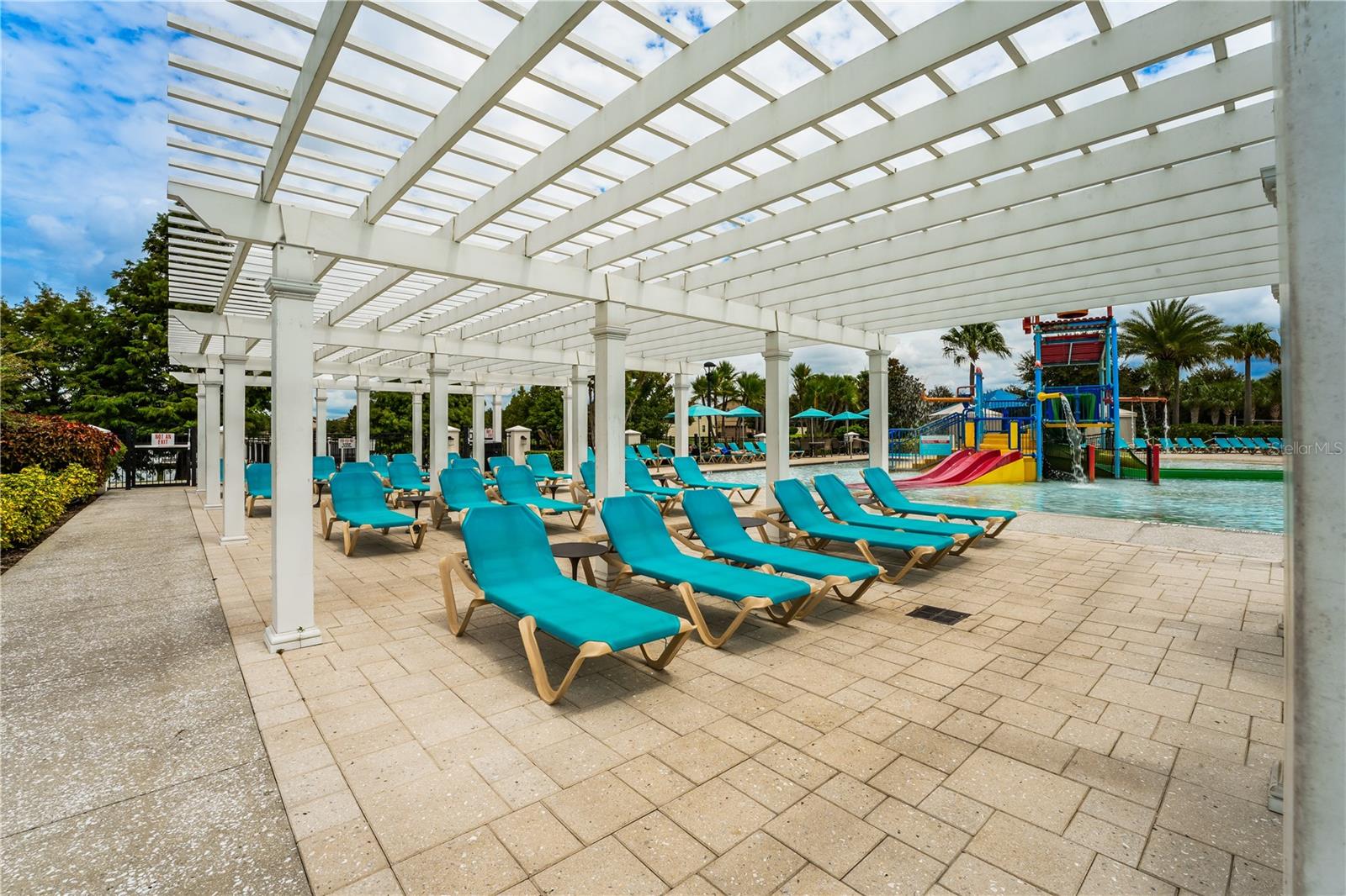 WINDSOR/WESTSIDE, WINDSOR AT WESTSIDE - Residential