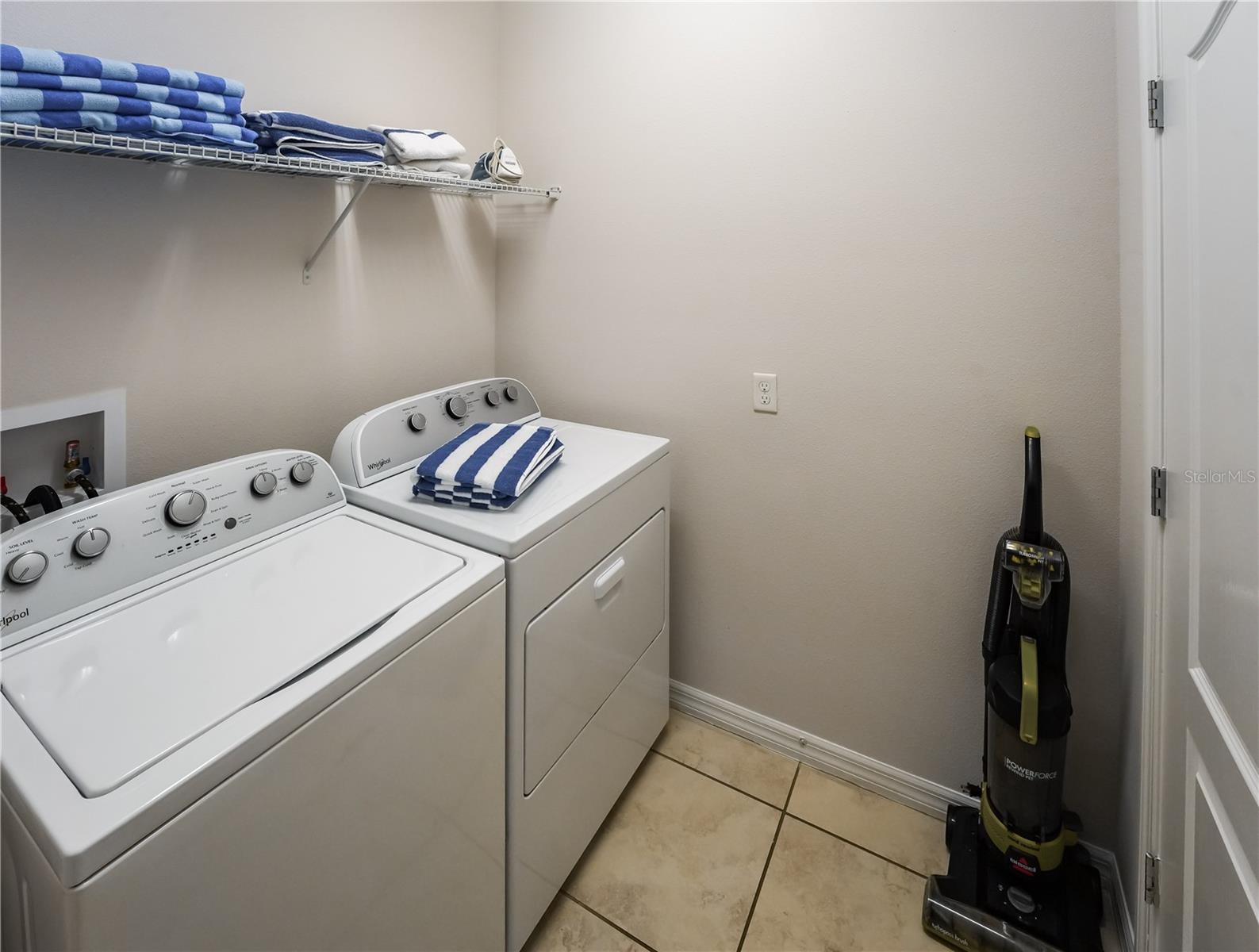 WINDSOR/WESTSIDE, WINDSOR AT WESTSIDE - Residential