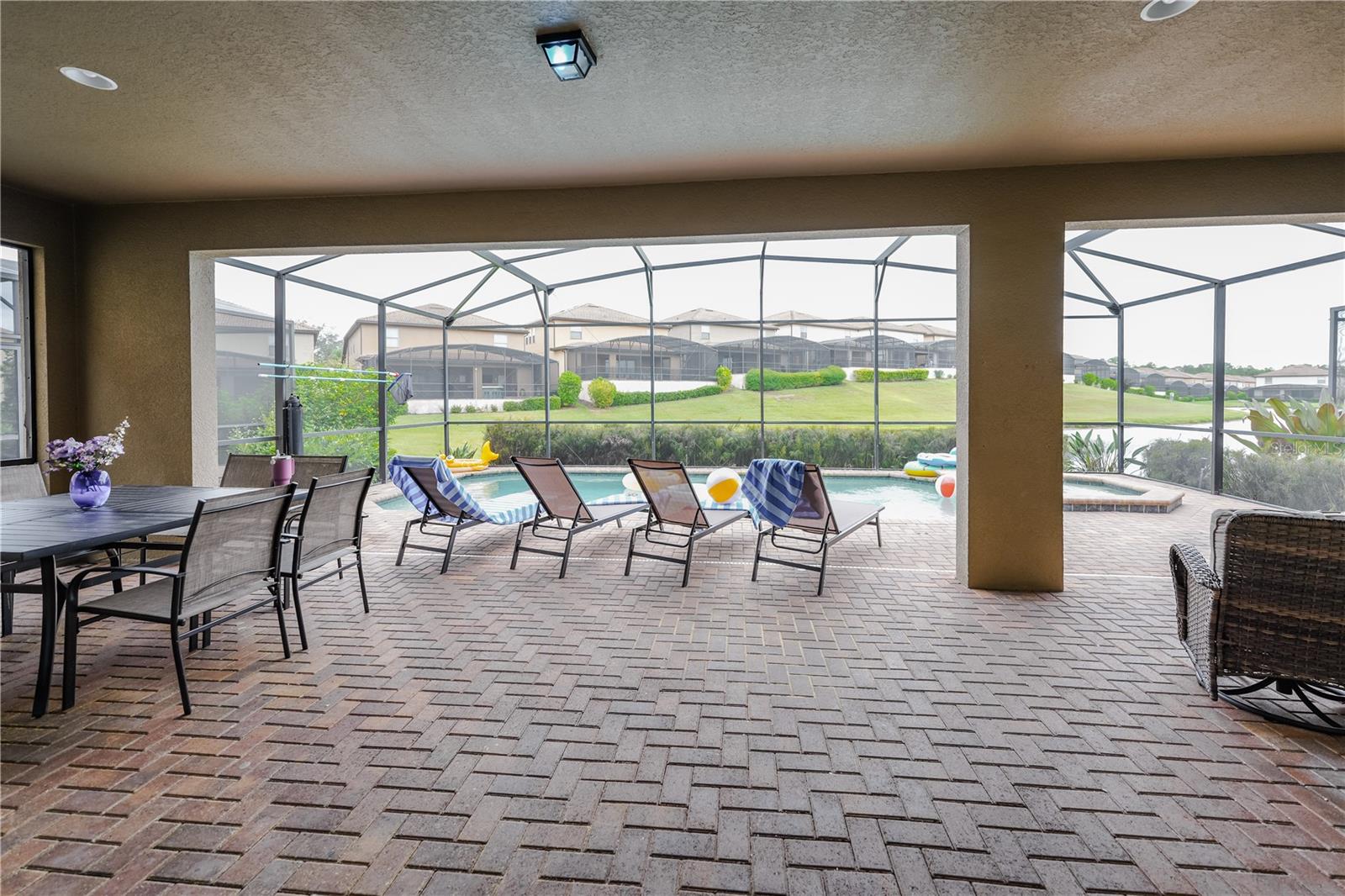 WINDSOR/WESTSIDE, WINDSOR AT WESTSIDE - Residential