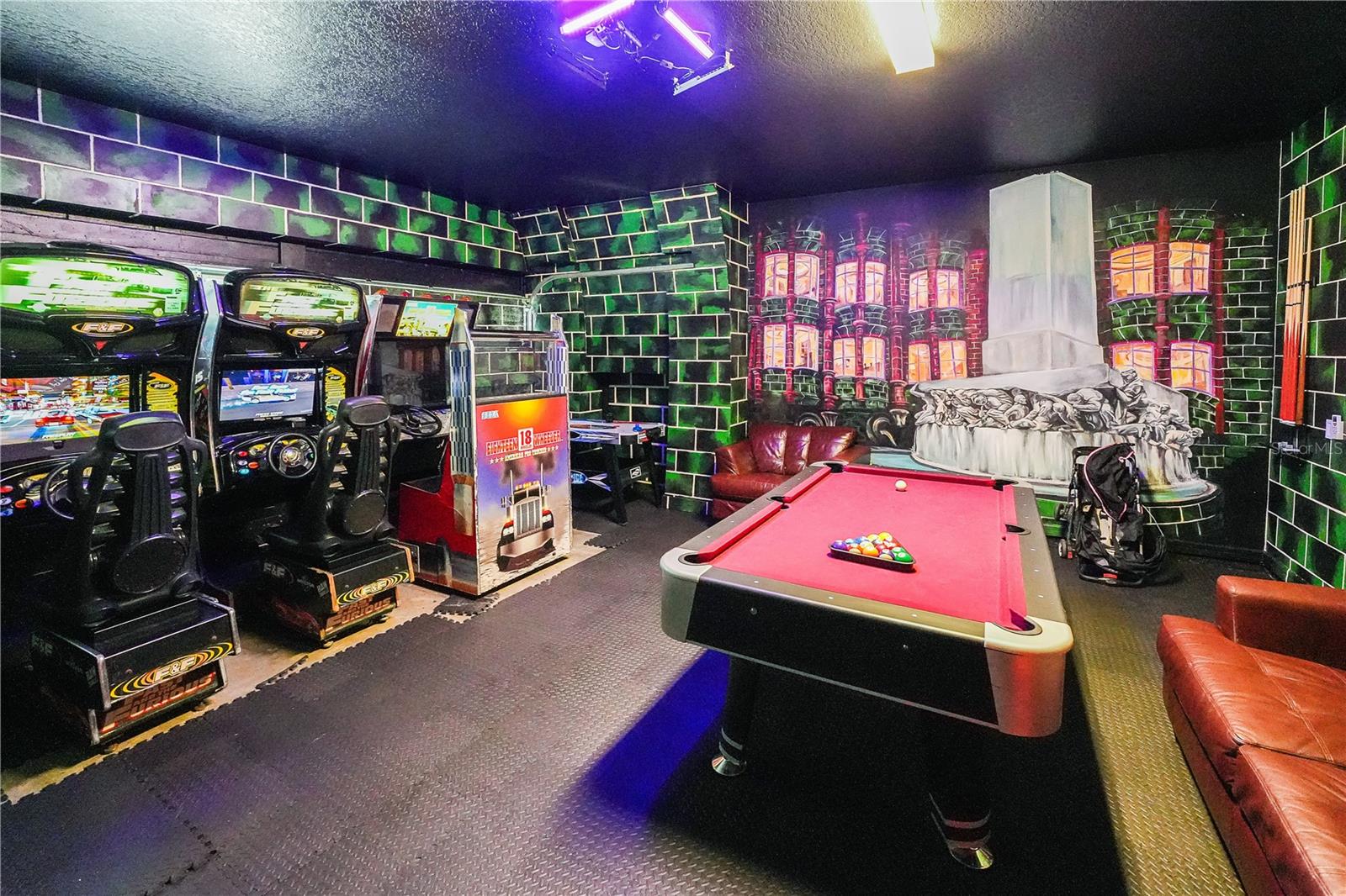 WINDSOR/WESTSIDE, WINDSOR AT WESTSIDE - Residential