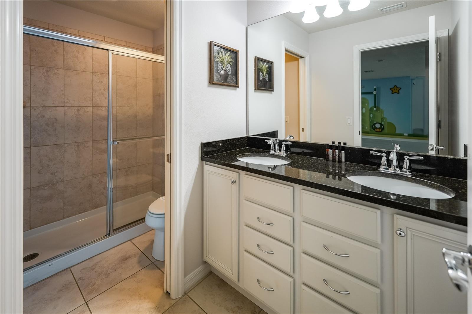 WINDSOR/WESTSIDE, WINDSOR AT WESTSIDE - Residential