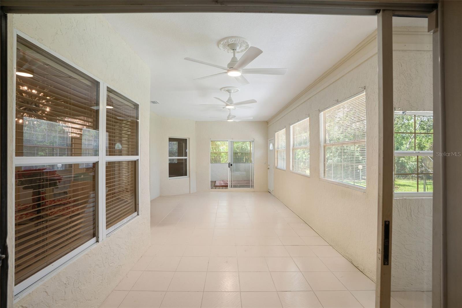 RAVENWOOD - Residential