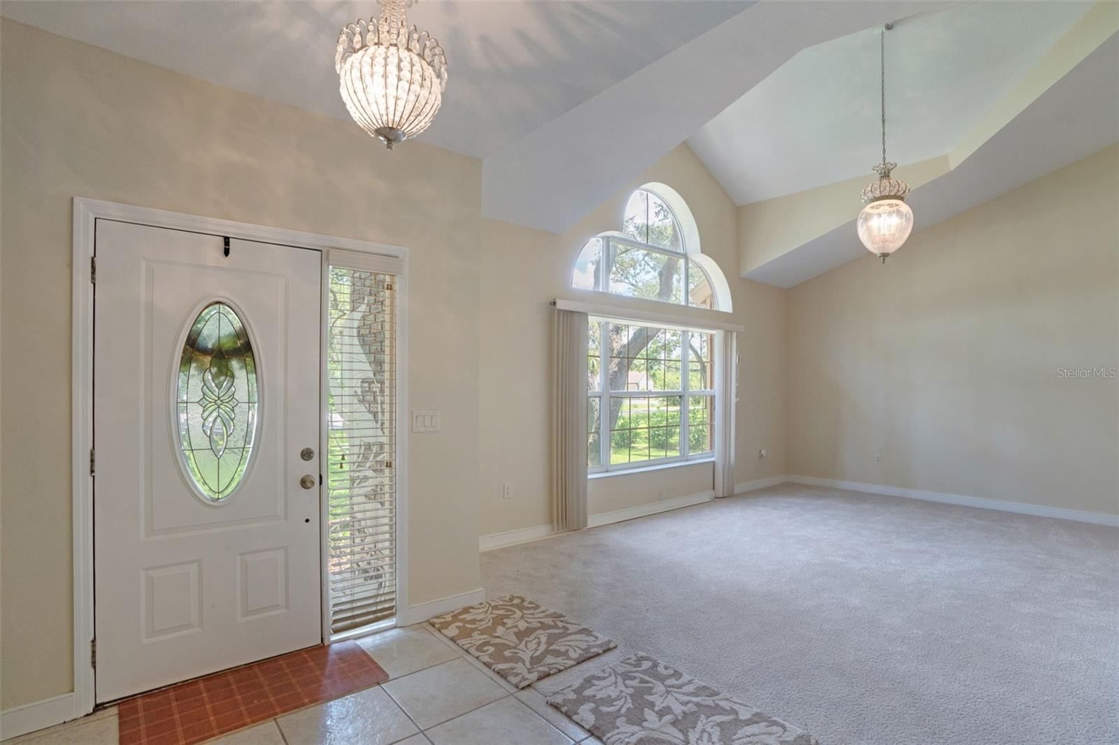 6253 MURIWOOD COURT