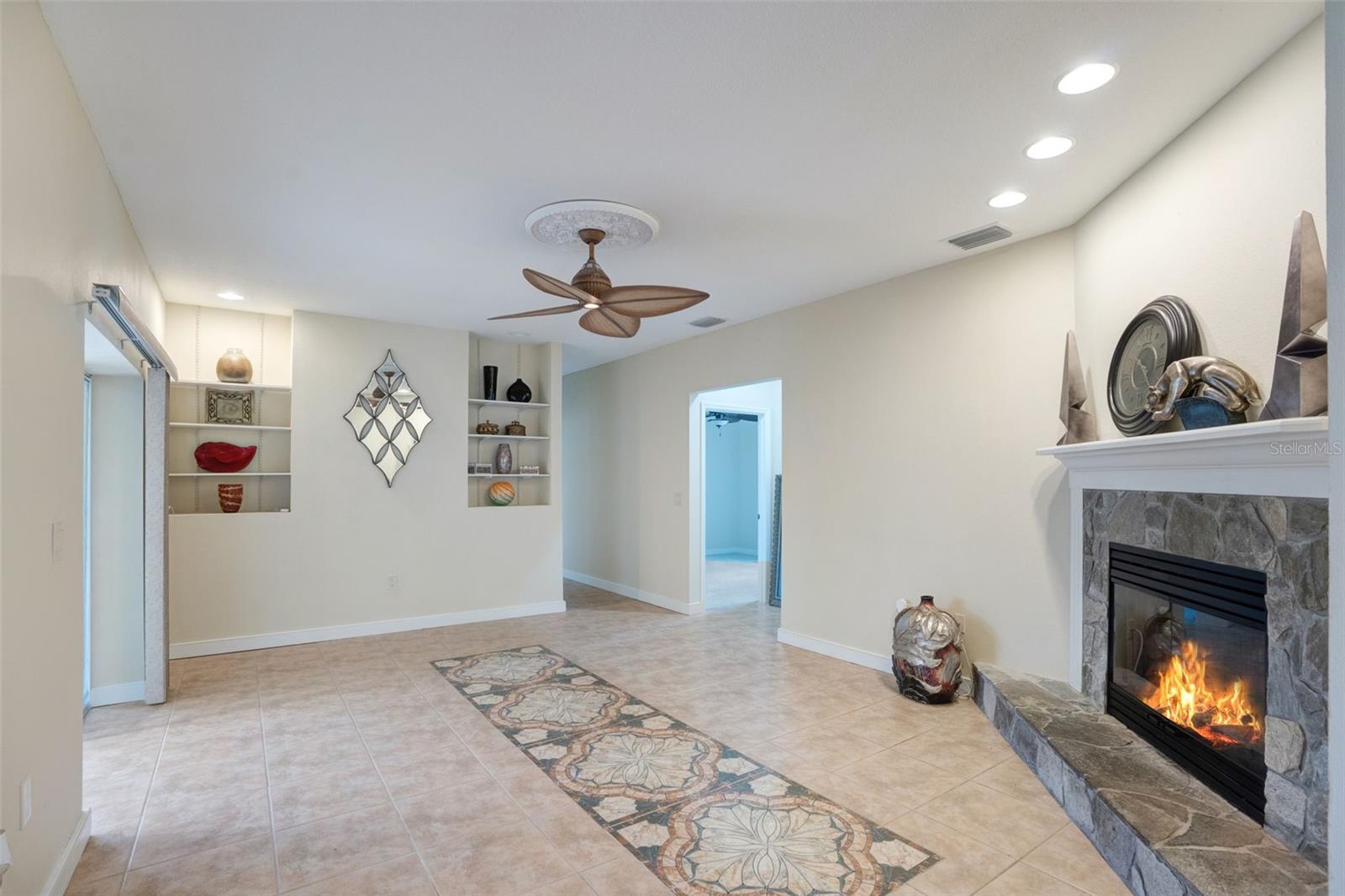 RAVENWOOD - Residential