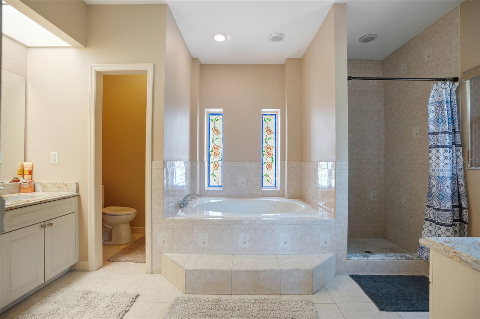 RAVENWOOD - Residential