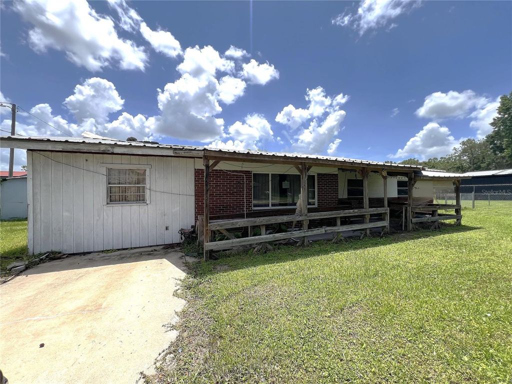 Photo of 3502 Liles Lane, Plant City, FL 33563 (MLS # W7877386)