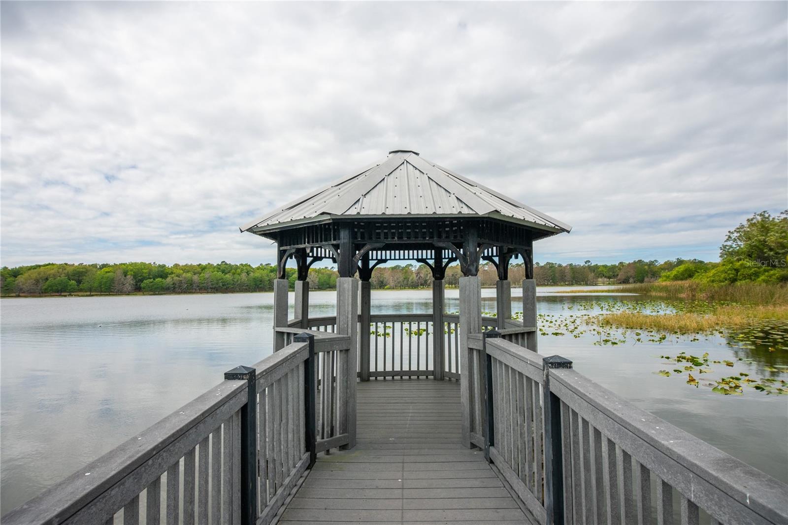 HAMPTONS/METROWEST - Residential