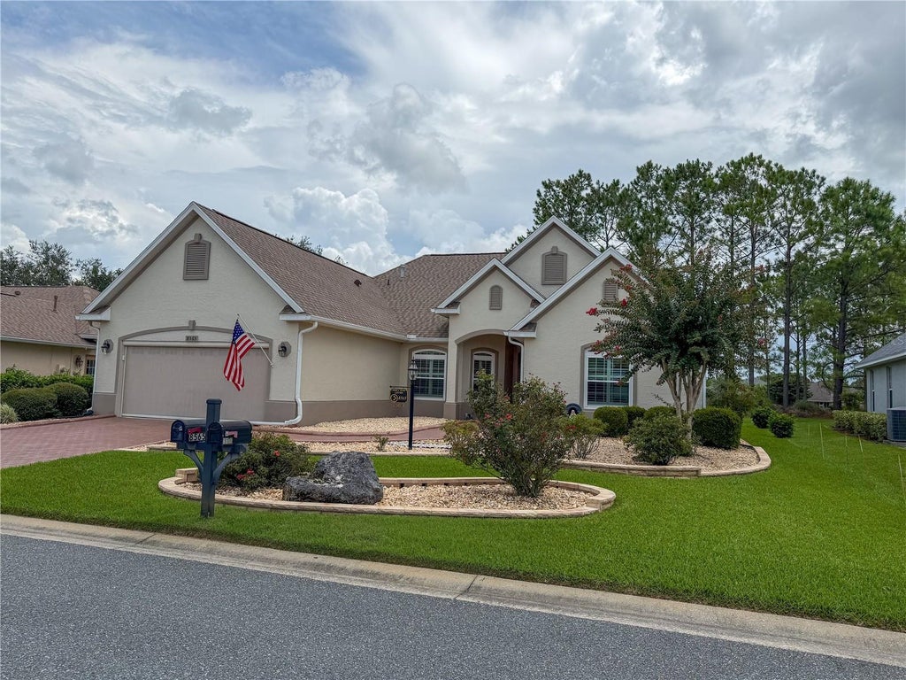 Photo of 8565 SW 82nd Terrace, Ocala, FL 34481 (MLS # OM729655)